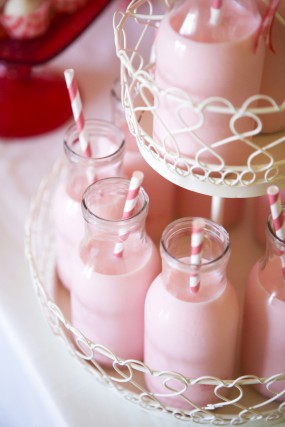 strawberry-birthday-party-strawberry-milk-285x427